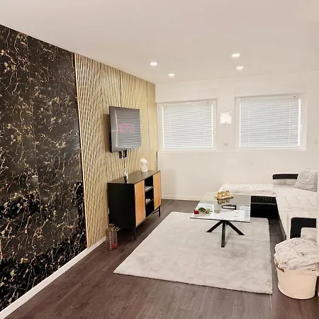 Apartment Les Bisous - Jacuzzi & Private Sauna Metz